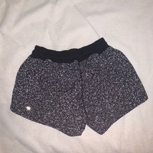 Floral patterned lululemon shorts!!